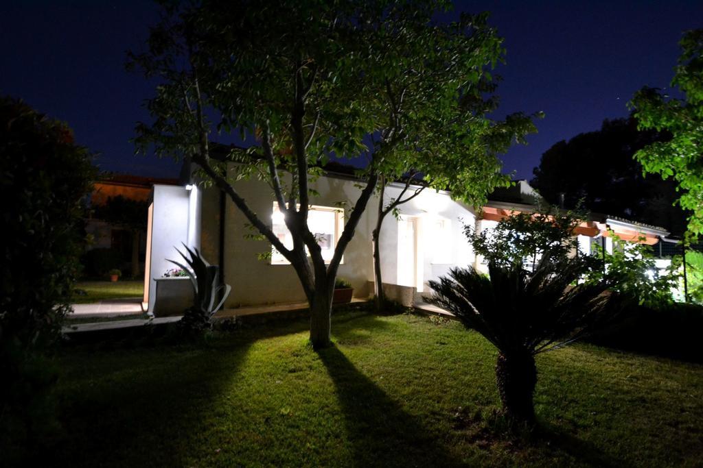 Casa Don Neli, immersa nella natura Modica Camera foto