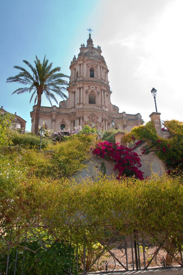 Casa Don Neli, immersa nella natura Modica Esterno foto